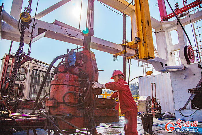 每天超2000万方 涪陵页岩气田极寒天气稳供应 每天超2000万方 涪陵页岩气田极寒天气稳供应