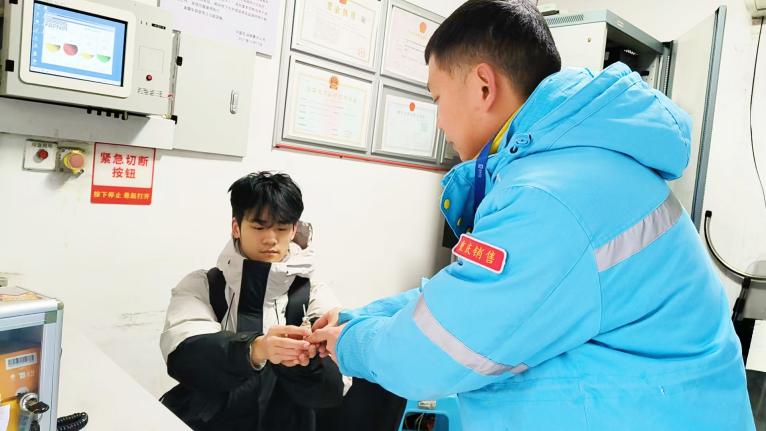 春运归途，重庆六百座驿站的温情守候